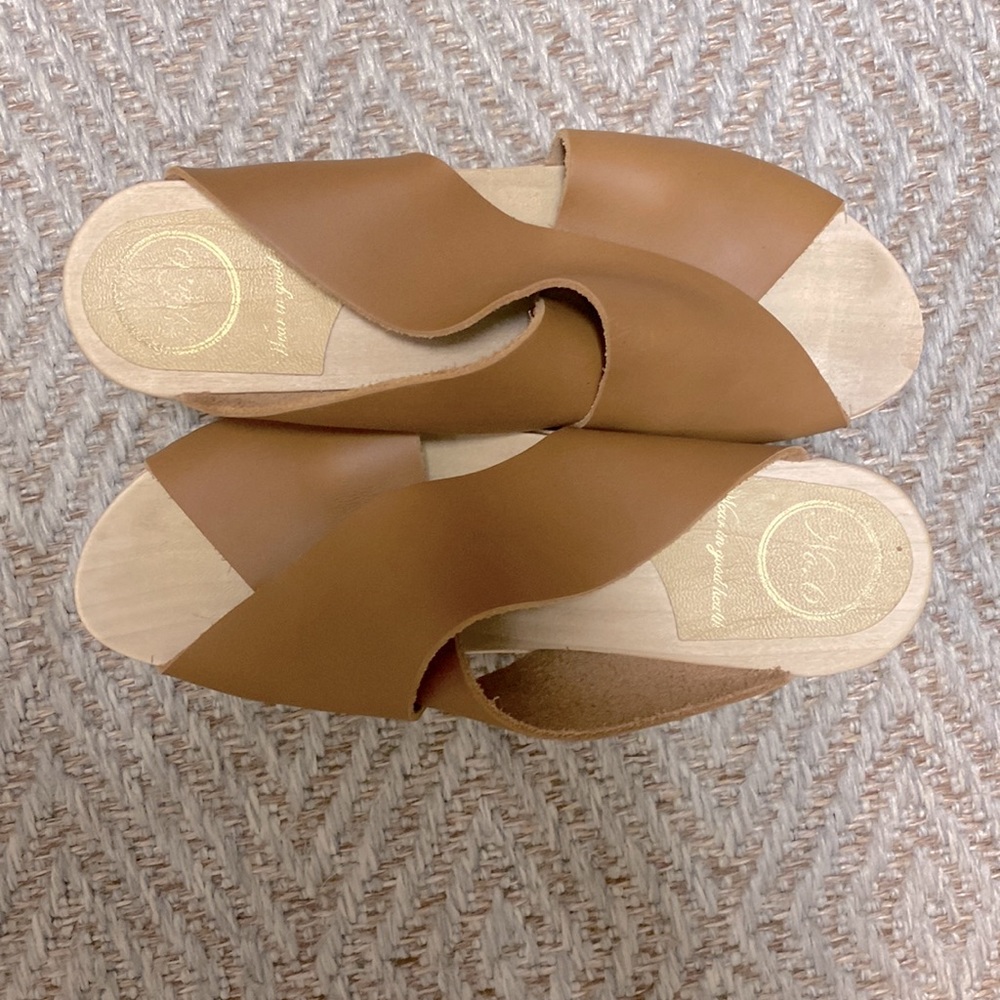 No. 6 clogs